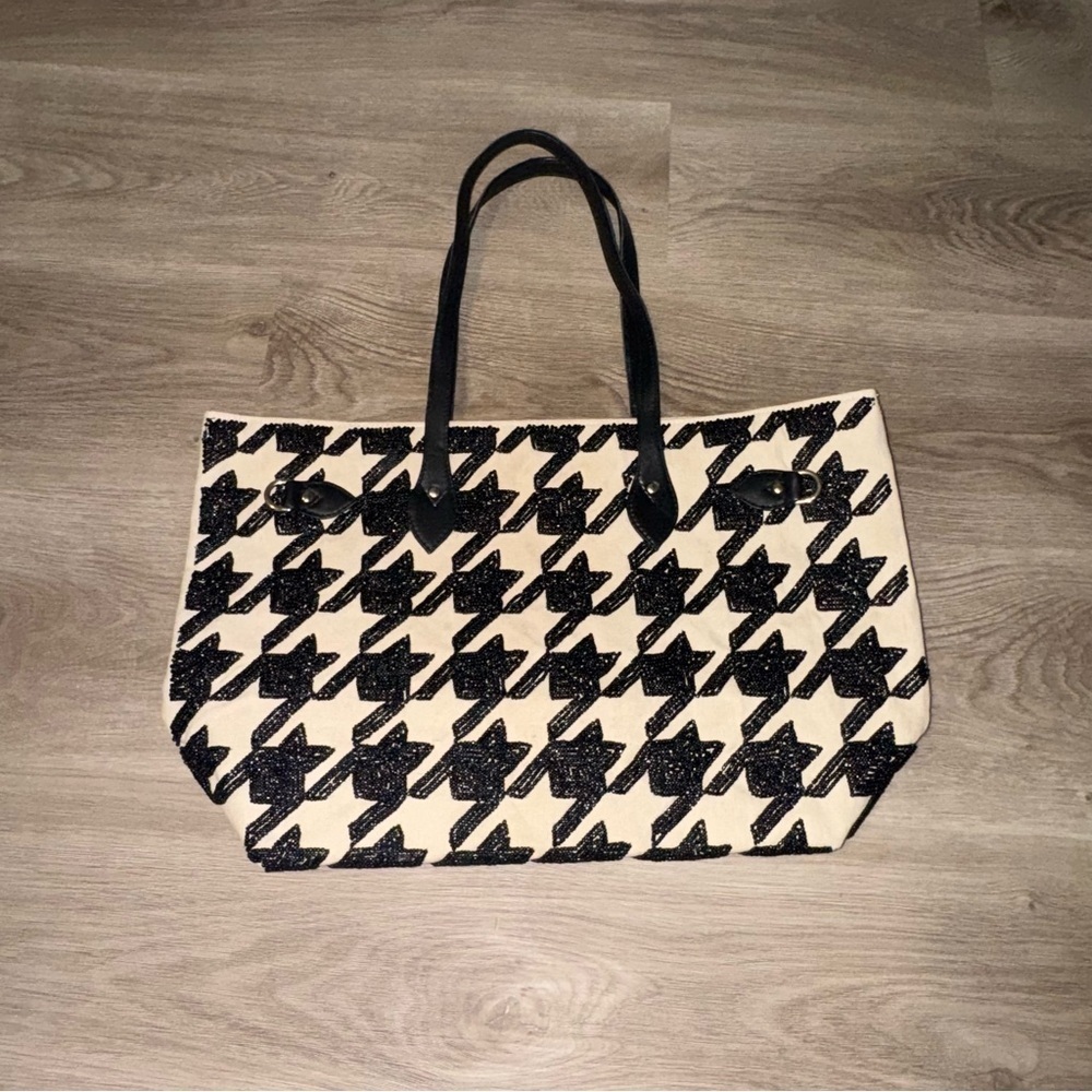 Tiana New York Beaded Black Houndstooth Tote - Picture 3 of 11